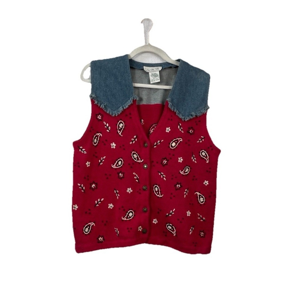 Mandal Bay Vintage Women's Vest Size Large Paisley Embroidery Red Denim Grandma